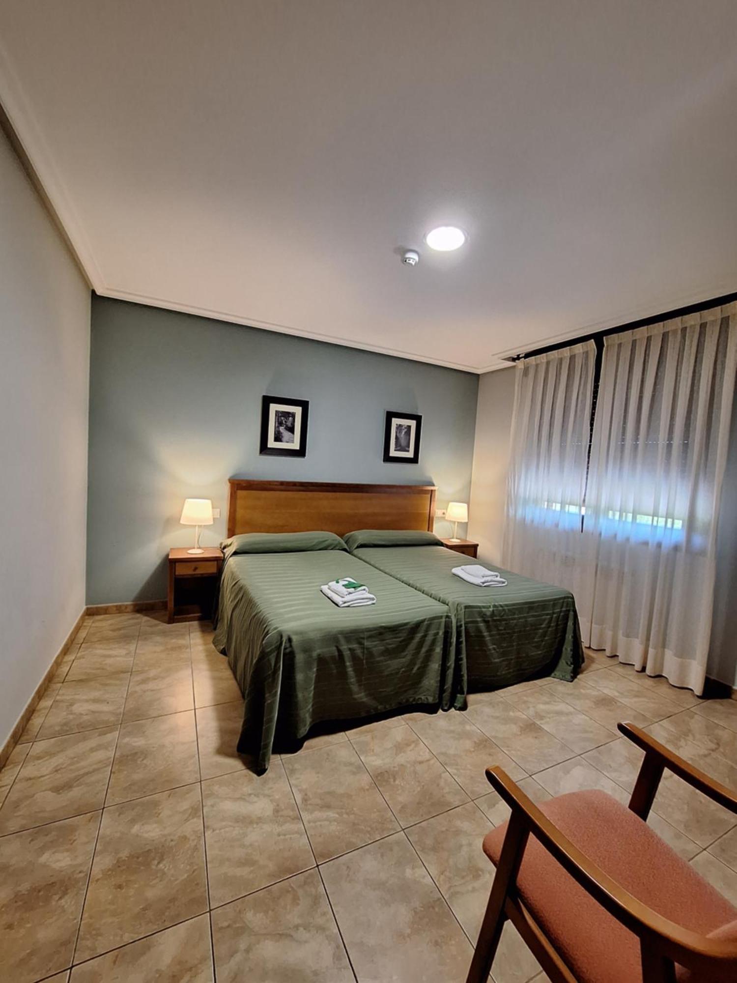 Hostal Europa San Roque del Acebal Luaran gambar