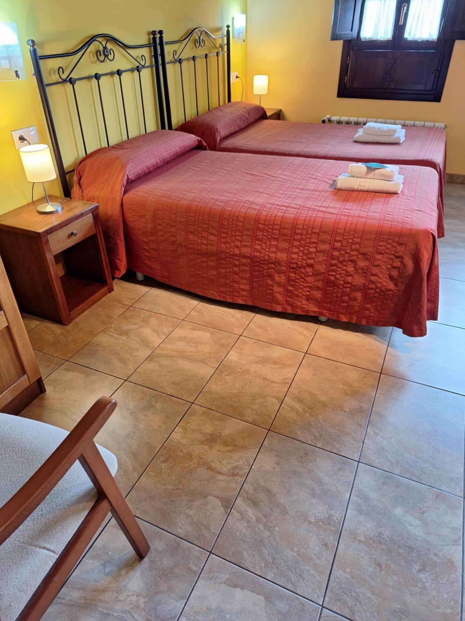 Hostal Europa San Roque del Acebal Luaran gambar