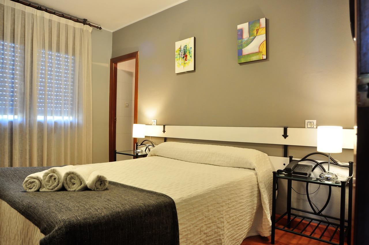 Hostal Europa San Roque del Acebal Luaran gambar